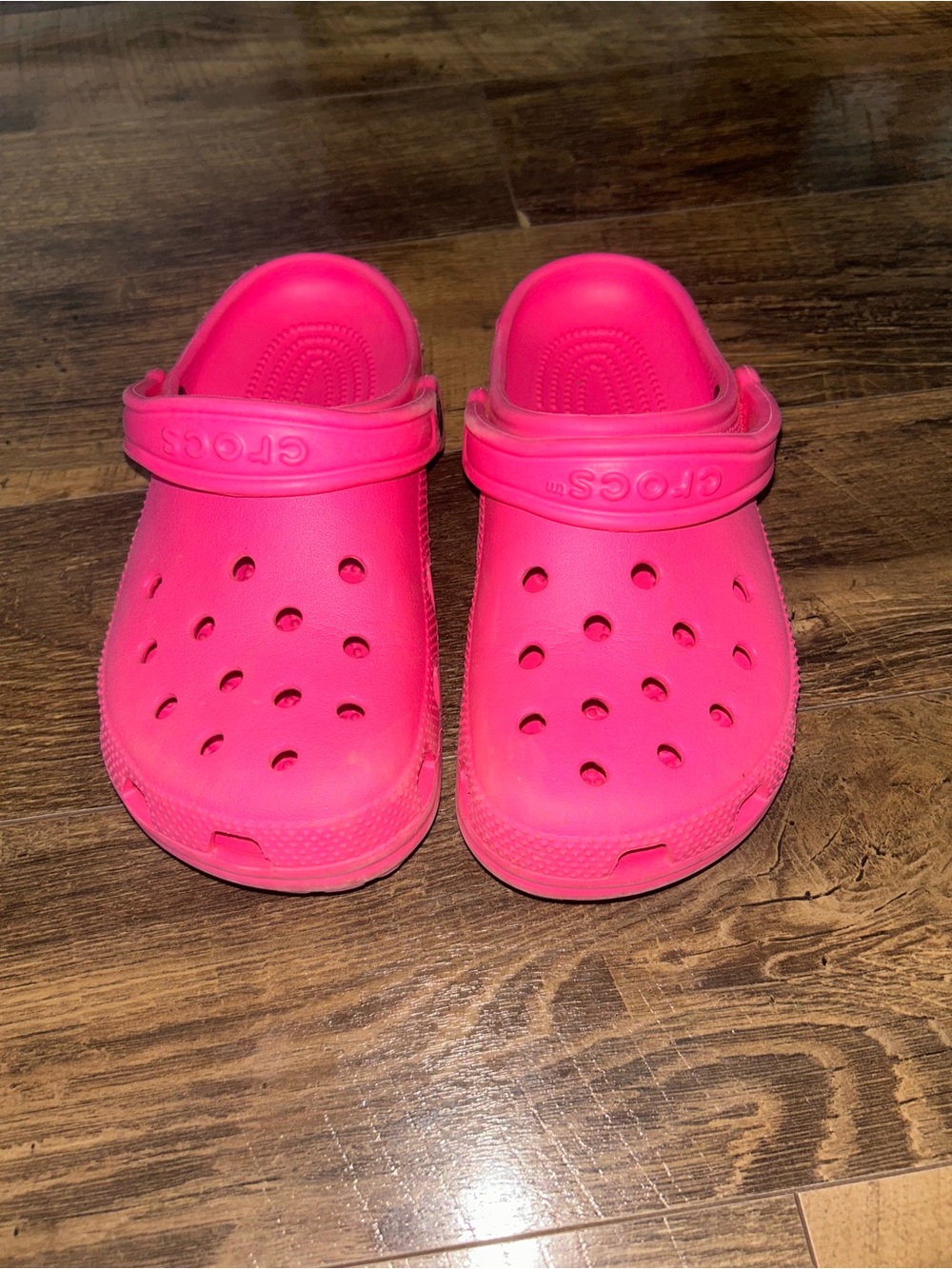 CROCS Classic Clog — Vibrant Hot Pink
